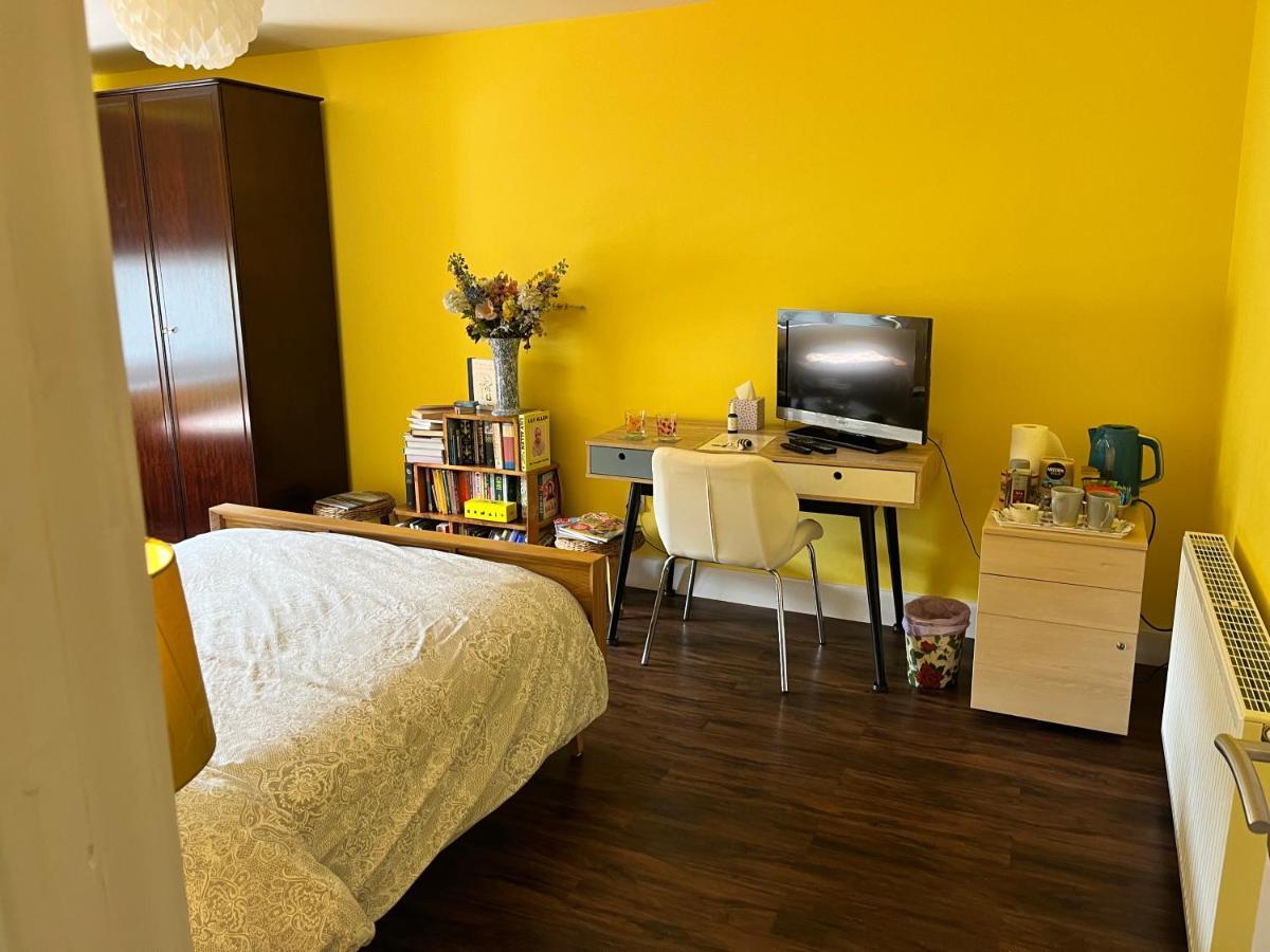 St John'S Town Of Dalry Glentress Apartment 1 Bagian luar foto